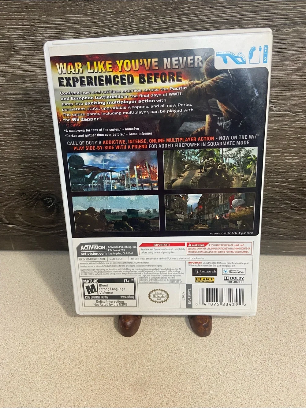 Call of Duty: World at War (Wii) - Activision - White/Camouflage Cover